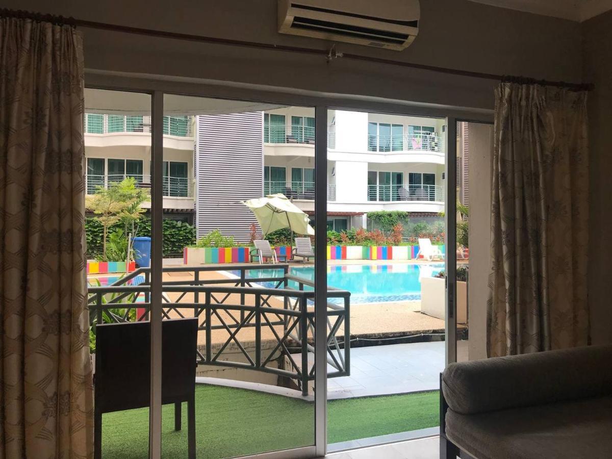 Perdana Serviced Apartment & Resorts Padang Mat Sirat المظهر الخارجي الصورة