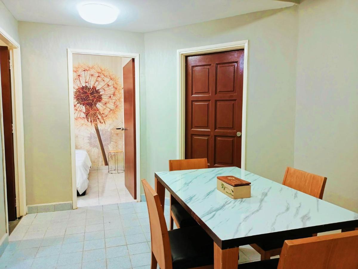Perdana Serviced Apartment & Resorts Padang Mat Sirat المظهر الخارجي الصورة